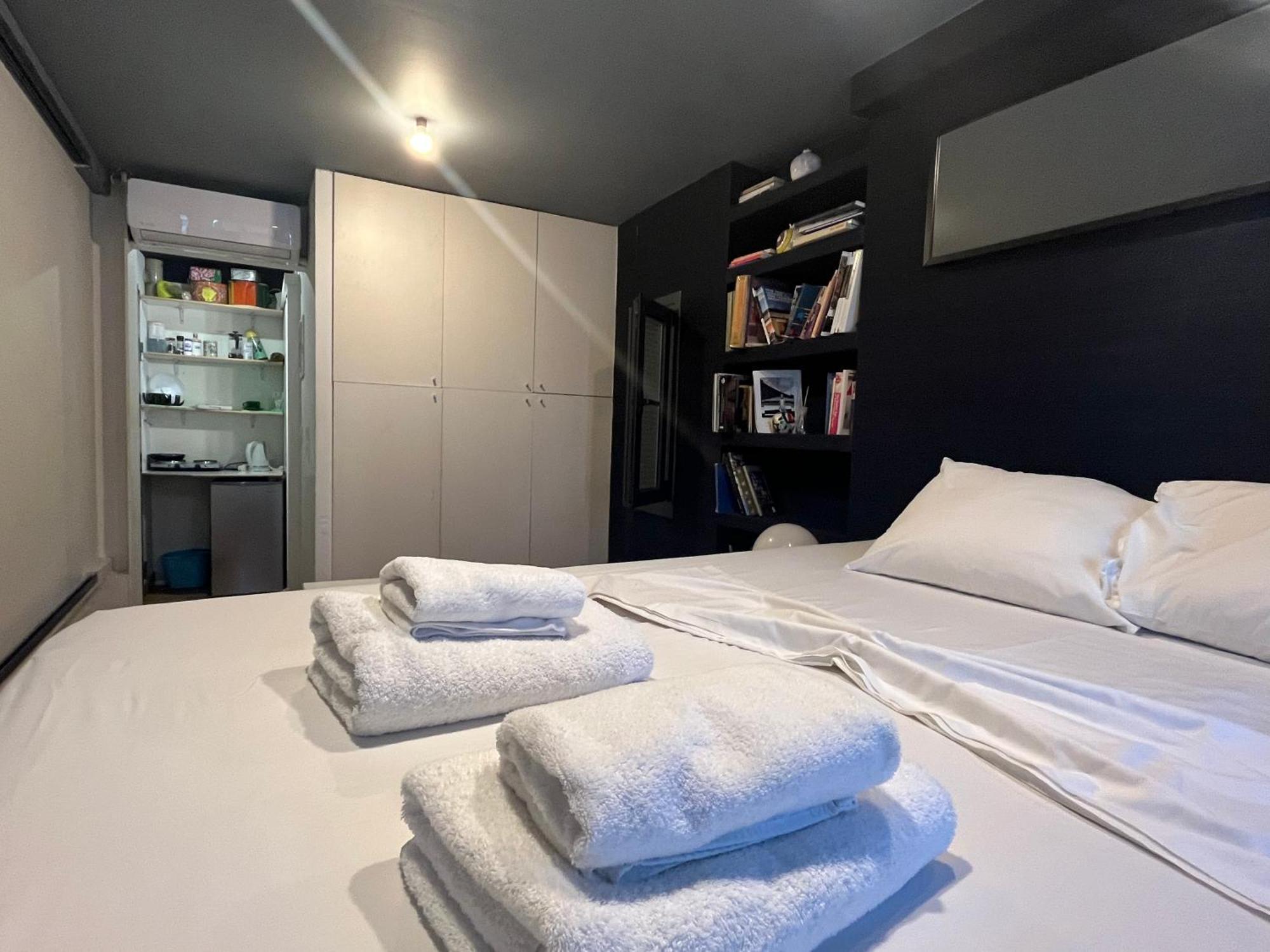 So Athens - Studios And Apartments Екстериор снимка